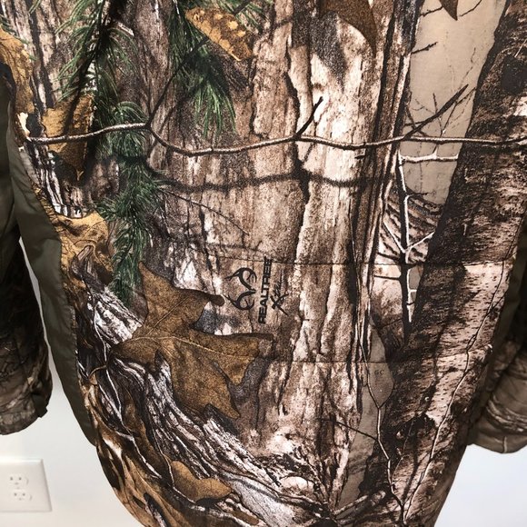SOLD - RealTree Camo Jacket Pink Lining 2XL - Picture 10 of 10